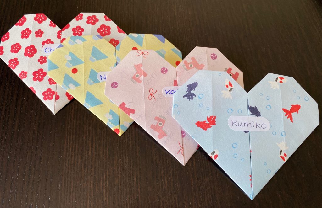 origami hearts with message